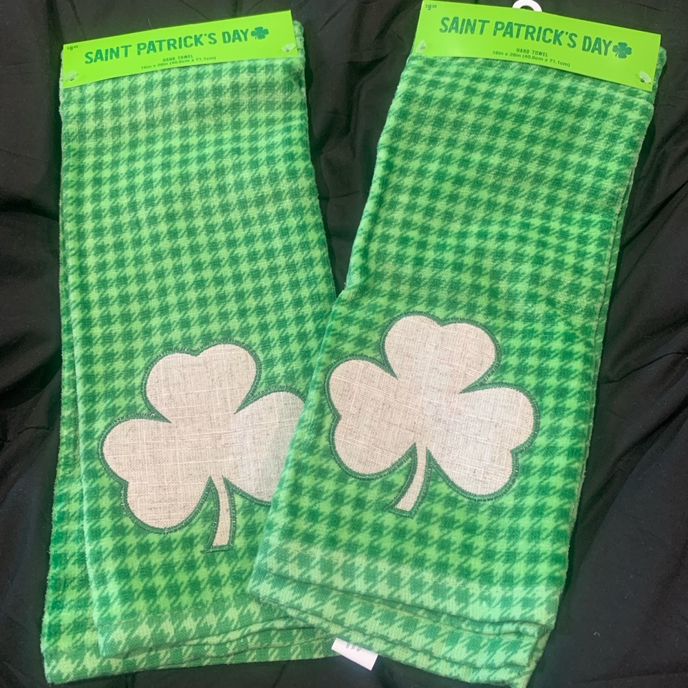 Green Shamrock Saint Patrick's Day Towels